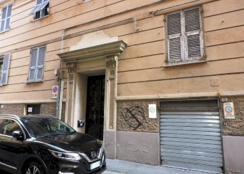 Palazzo - Quadrilocale via Massimo d'Azeglio 5, Genova (zona Sampierdarena) - foto 15