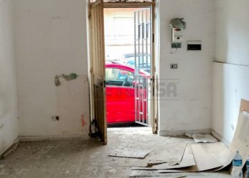 5_edited.jpg - Locale Commerciale Via Ernesto Cianciolo 74, Messina - foto 5