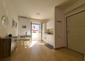 20240130_115356.jpg - Two-room apartment Catanzaro - photo 1