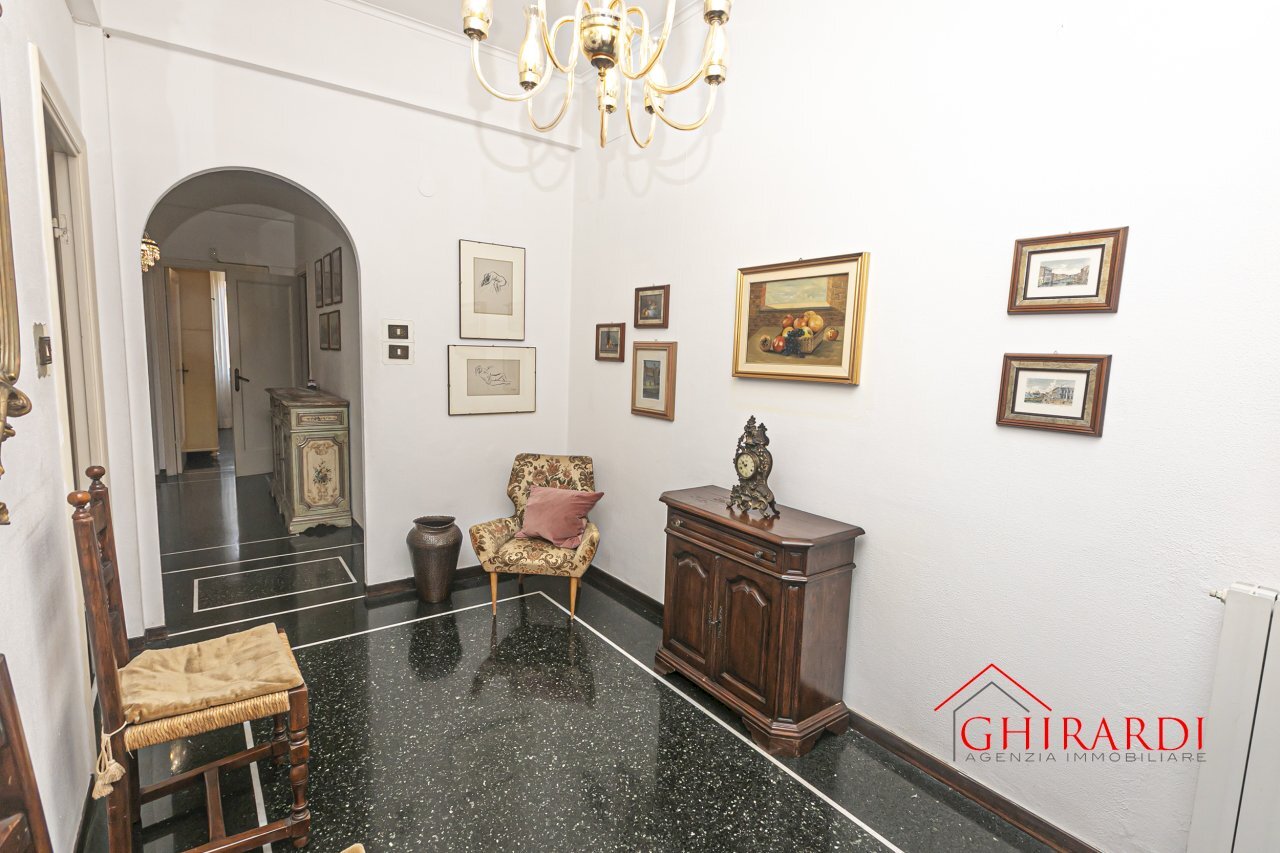 1.1 ingresso.jpg - Appartamento VIA GIOVANNI AMBROGIO MOLFINO  10, Genova - foto 3