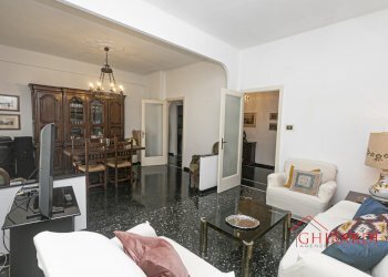 2.2 soggiorno.jpg - Appartamento VIA GIOVANNI AMBROGIO MOLFINO  10, Genova - foto 10