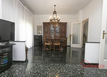 3.0 sala pranzo.jpg - Appartamento VIA GIOVANNI AMBROGIO MOLFINO  10, Genova - foto 12