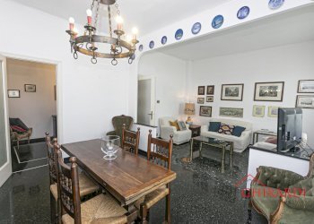 3.3 sala pranzo.jpg - Appartamento VIA GIOVANNI AMBROGIO MOLFINO  10, Genova - foto 15