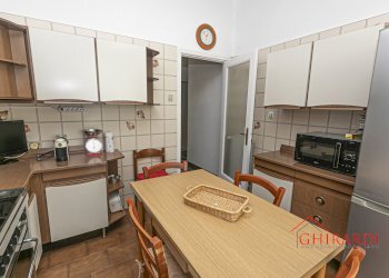 4.1 cucina.jpg - Appartamento VIA GIOVANNI AMBROGIO MOLFINO  10, Genova - foto 17