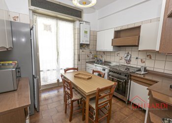 4.3 cucina.jpg - Appartamento VIA GIOVANNI AMBROGIO MOLFINO  10, Genova - foto 19