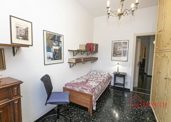 6.2 camera 2.jpg - Appartamento VIA GIOVANNI AMBROGIO MOLFINO  10, Genova - foto 26