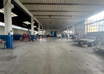 1240508-udb729.jpg - Commercial Premises Via Acquale 25, Massa - photo 18