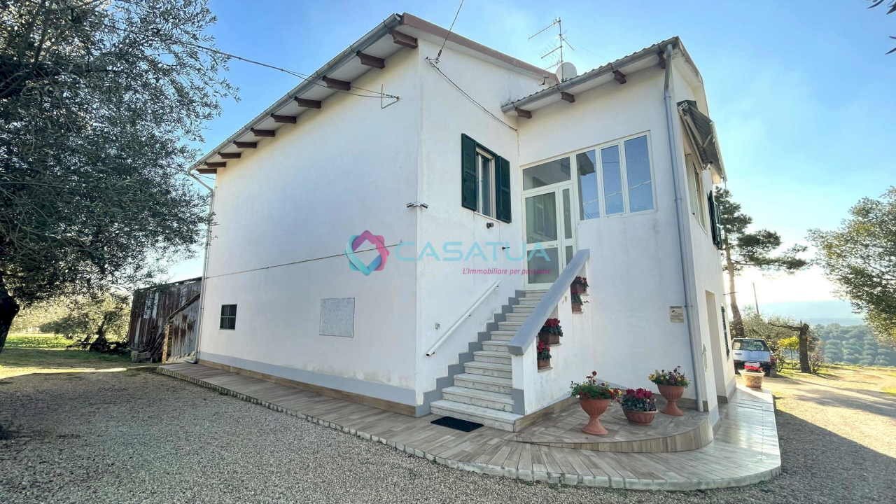 facciata - Casale Loreto Aprutino - foto 1