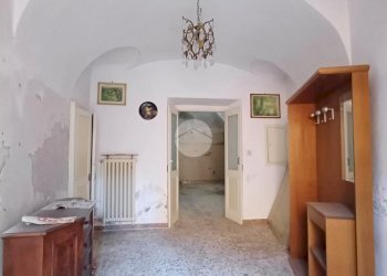 Semi-detached house Via Vittorio Emanuele II, Vestignè - photo 1