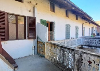 Semi-detached house Via Vittorio Emanuele II, Vestignè - photo 23