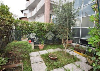 Trilocale Strada genova, Moncalieri - foto 1