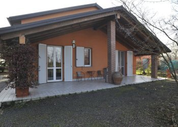 Villa Unifamiliare frazione castione dei marchesi, Fidenza - foto 1