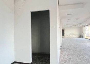 Stanza non arredata - Negozio Regione Taverne, 1, Villafranca d'Asti - foto 10