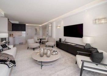 Salone - Trilocale via Claudio Baglietto, 17, Varazze - foto 15