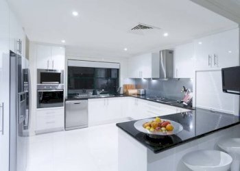 Cucina - Three-room apartment via Trentun, 3, Celle Ligure - photo 17
