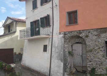 129a3837-c7f1-446d-a1a5-f30008b29152.JPG - Casa semi indipendente Via Olmo 27, Fosdinovo - foto 4