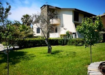 PHOTO-2022-10-17-16-18-10_1.jpg - Villa Livorno - foto 6