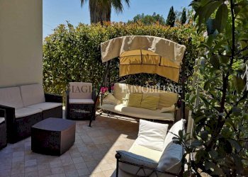 PHOTO-2022-10-17-16-18-11_1.jpg - Villa Livorno - foto 24