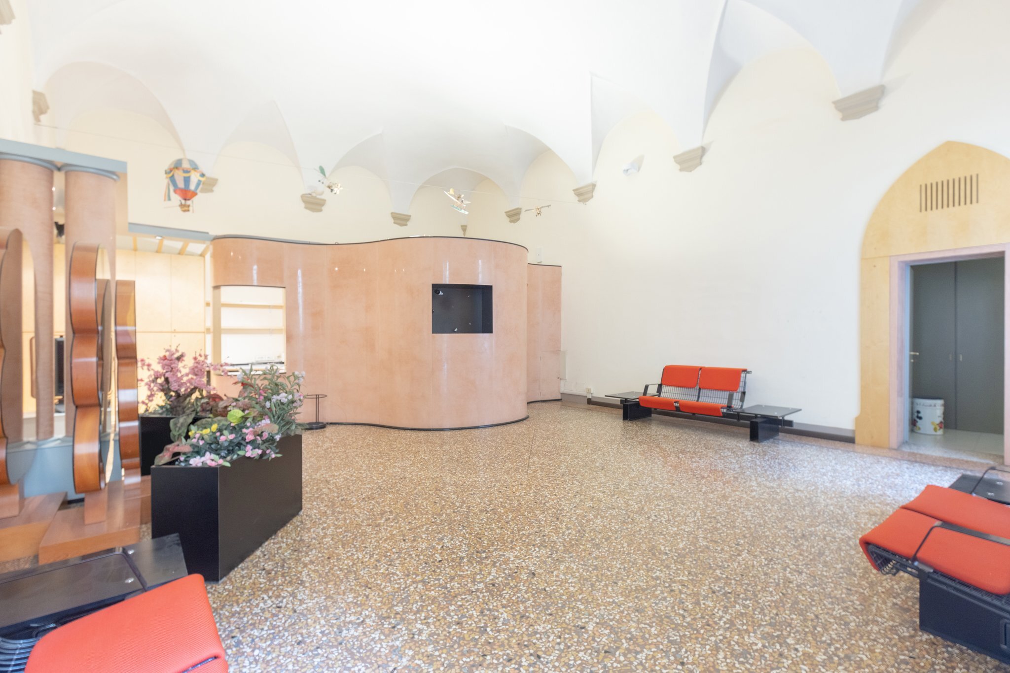 Office Via Galliera, 40, Bologna (neighborhood Centro Storico) - photo 2