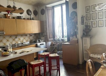 Cucina - Appartamento via San Quintino, 16, Torino (zona Centro) - foto 7