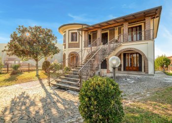 Single Family Villa Via Valle, Arce - photo 1