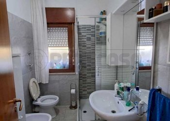 bagno con doccia - Appartamento Via Favorita 78/a, Marsala - foto 4