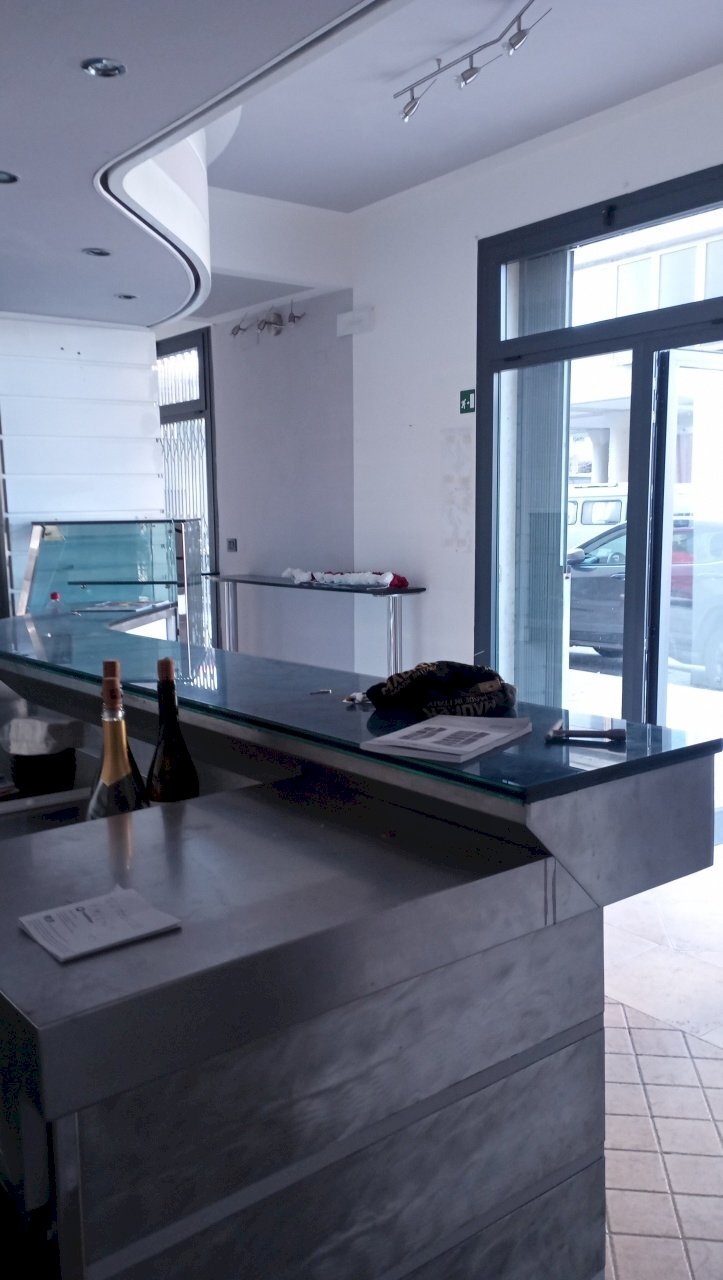 1706885234727.jpg - Cafeteria - Cold Bar Camaiore - photo 1