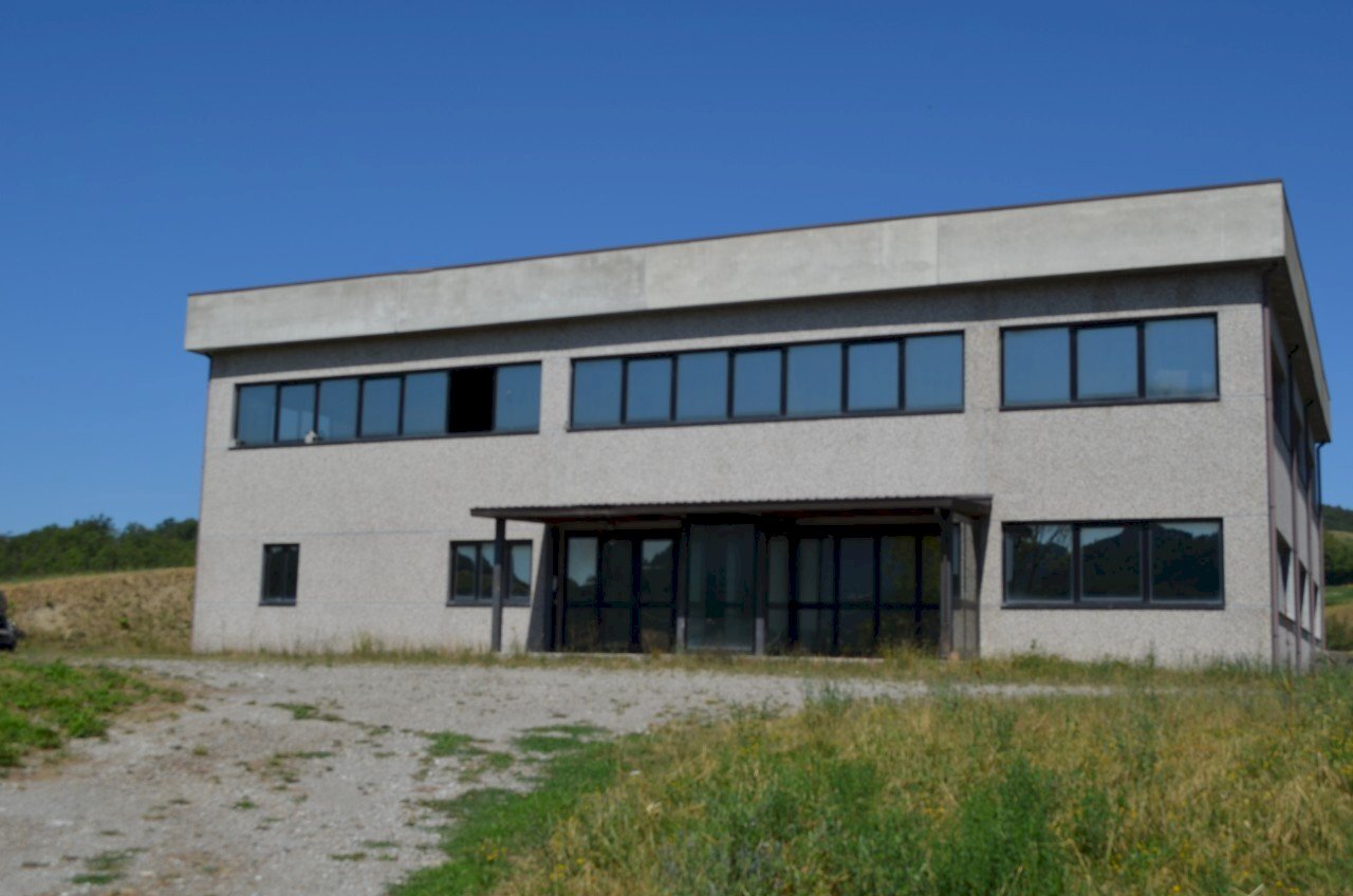 Capannone Castelnovo ne' Monti - foto 1