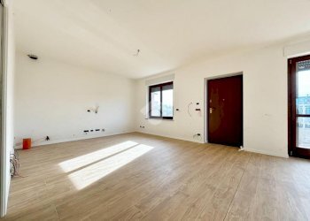 Villa Via Giacomo Leopardi, La Loggia - foto 10