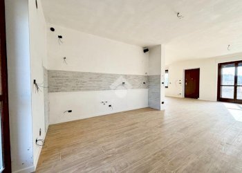 Villa Via Giacomo Leopardi, La Loggia - foto 14