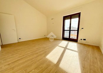 Villa Via Giacomo Leopardi, La Loggia - foto 24