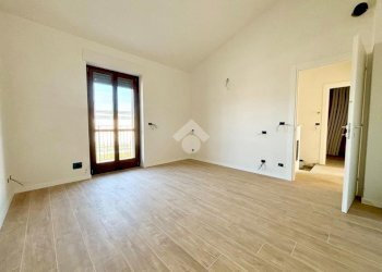 Villa Via Giacomo Leopardi, La Loggia - foto 23