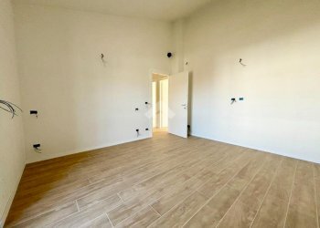 Villa Via Giacomo Leopardi, La Loggia - foto 25