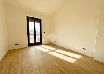 Villa Via Giacomo Leopardi, La Loggia - foto 32