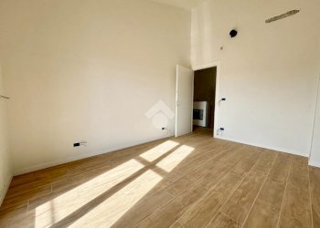 Villa Via Giacomo Leopardi, La Loggia - foto 38