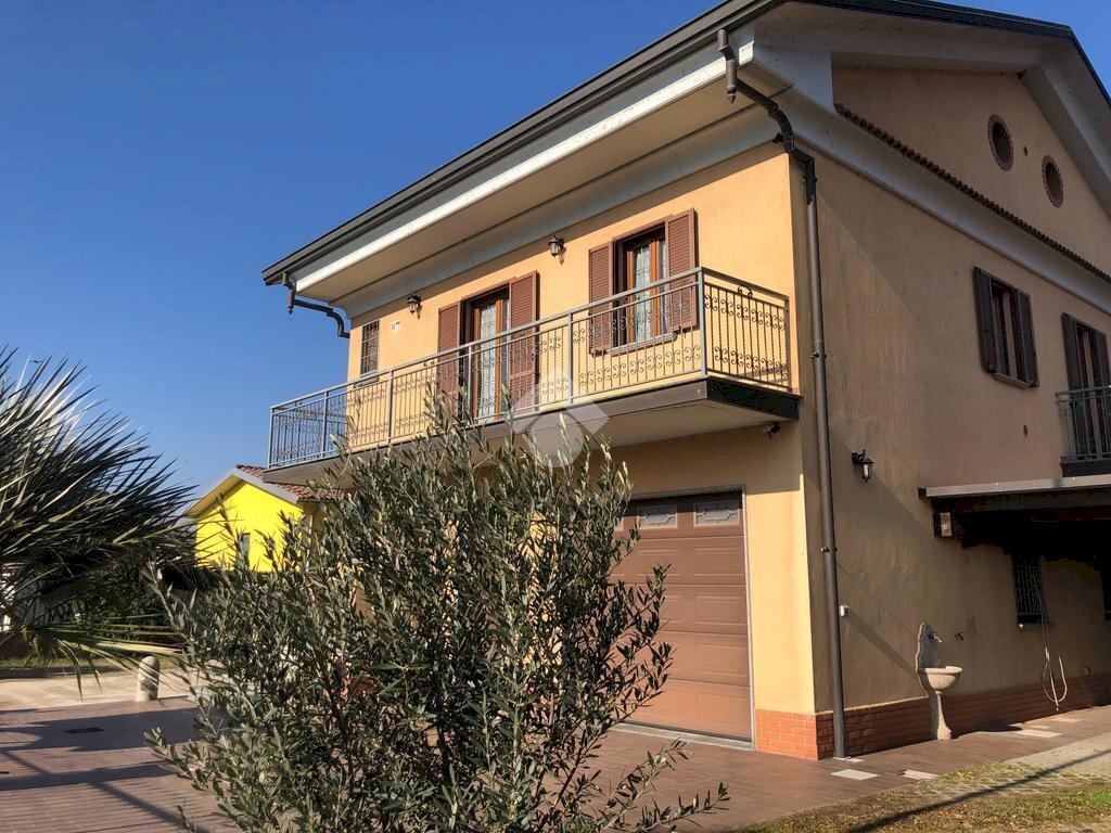 Villa Via Laghetto, Giussago - photo 2