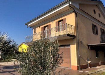 Villa Via Laghetto, Giussago - foto 2