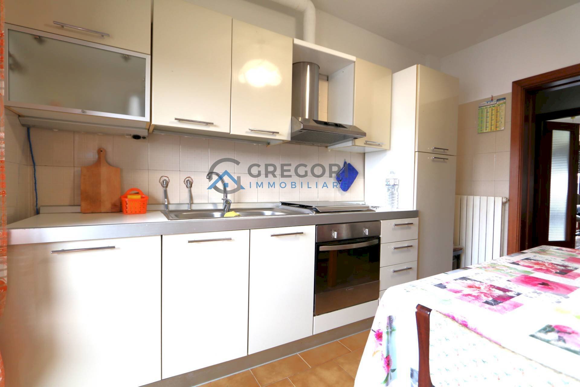 Quadrilocale via Bafile, Alba Adriatica - foto 1