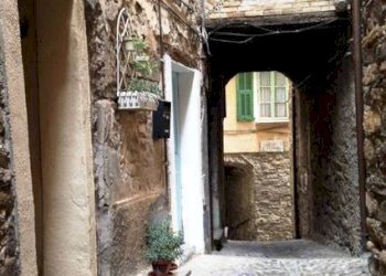 Zona - Trilocale via Santo Stefano, 3, Castel Vittorio - foto 13