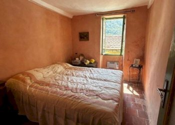 Camera da letto - Trilocale via Santo Stefano, 3, Castel Vittorio - foto 28
