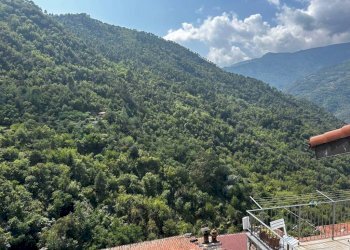 Vista - Trilocale via Santo Stefano, 3, Castel Vittorio - foto 2