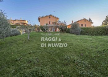 0006.jpg - Villa Via di Grotte Maria 1, Frascati - foto 6