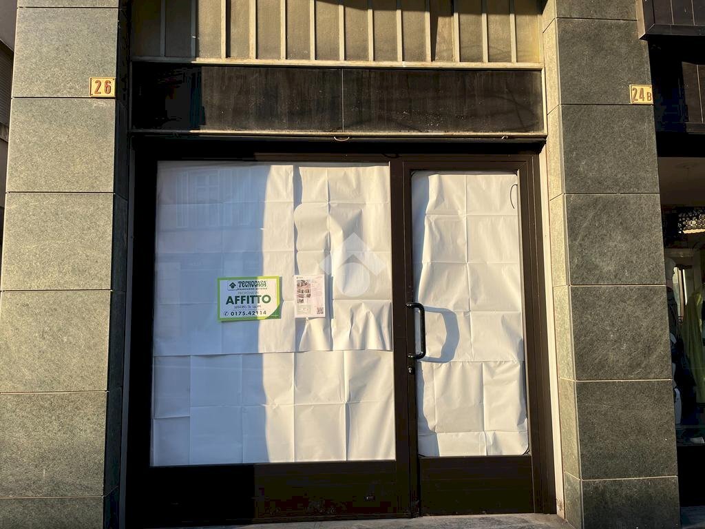 Shop Corso Piemonte, Saluzzo - photo 2