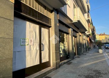 Shop Corso Piemonte, Saluzzo - photo 4