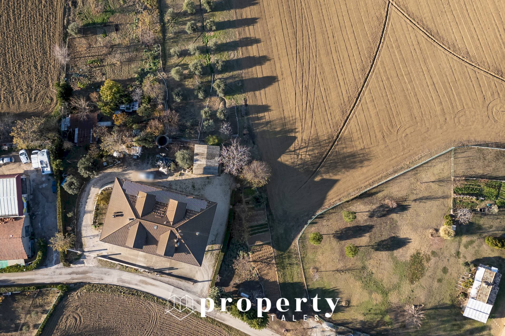 Rustic Contrada Santa Maria del Soccorso, Monterubbiano - photo 2