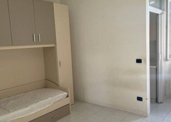 interno - One-room apartment viale Partigiani, Pavia - photo 2