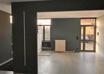 NEGOZIO OPENSPACE - Shop via Candelo, 28, Biella - photo 4