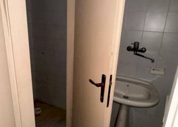 BAGNO - Shop via Candelo, 28, Biella - photo 22