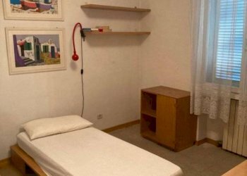 Camera da letto - Trilocale via Pisa, Massa - foto 7