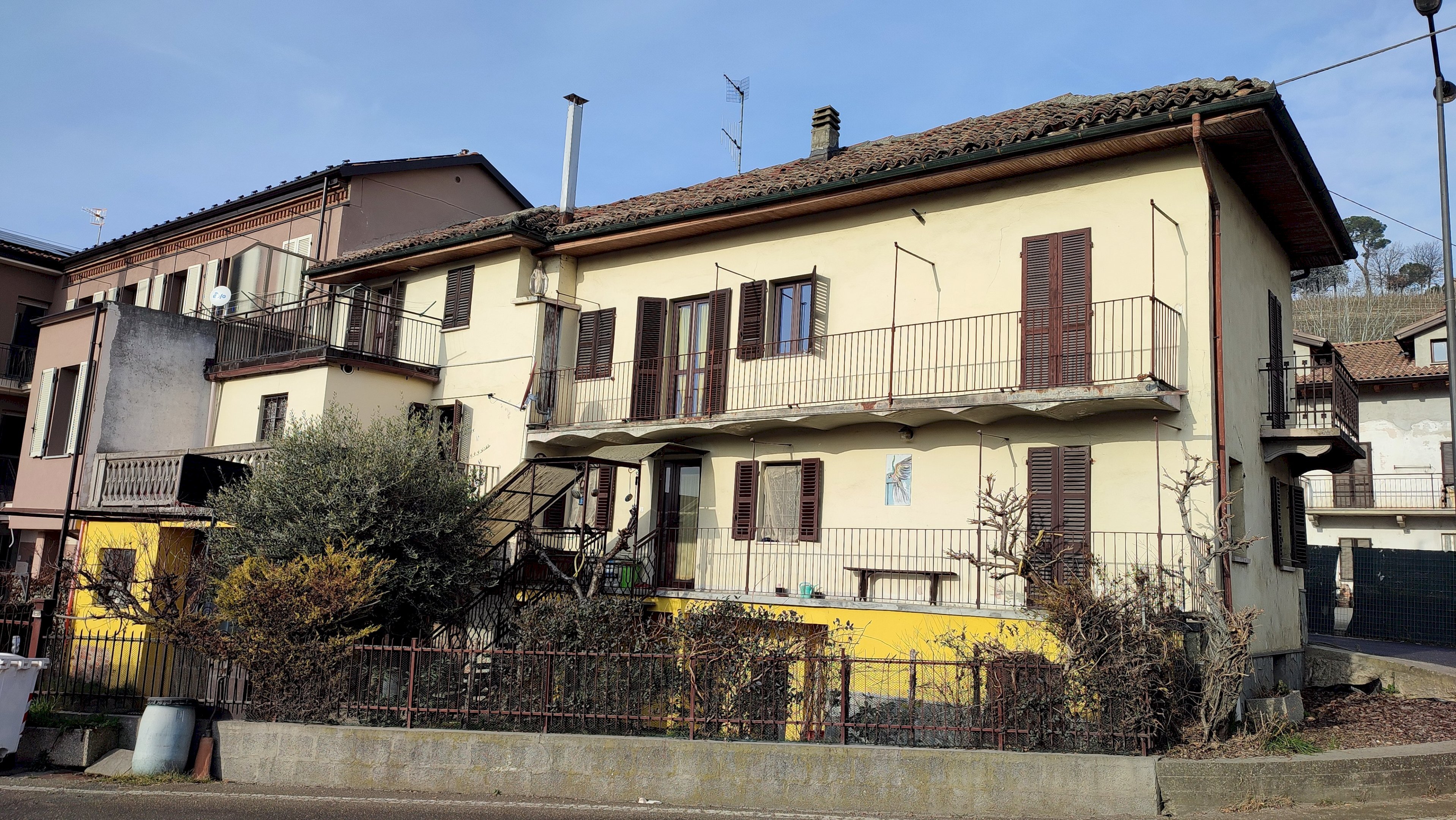 Independent house via Bindello, 1, Neive - photo 2